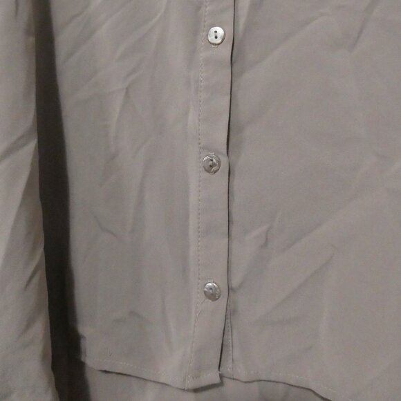 FLUO | small | Sleeveless High-Low Collared Blouse | Made In USA - Picture 7 of 15